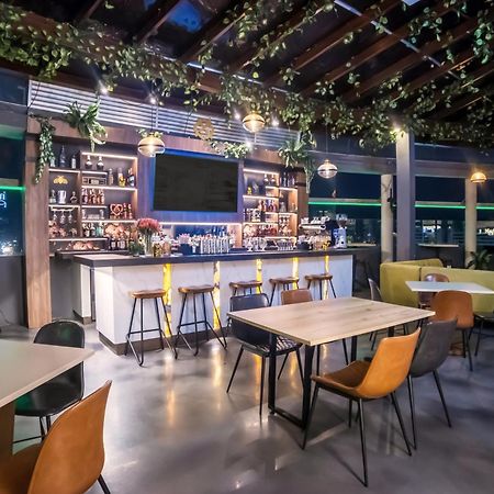 Wyndham Garden Guayaquil Hotell Eksteriør bilde