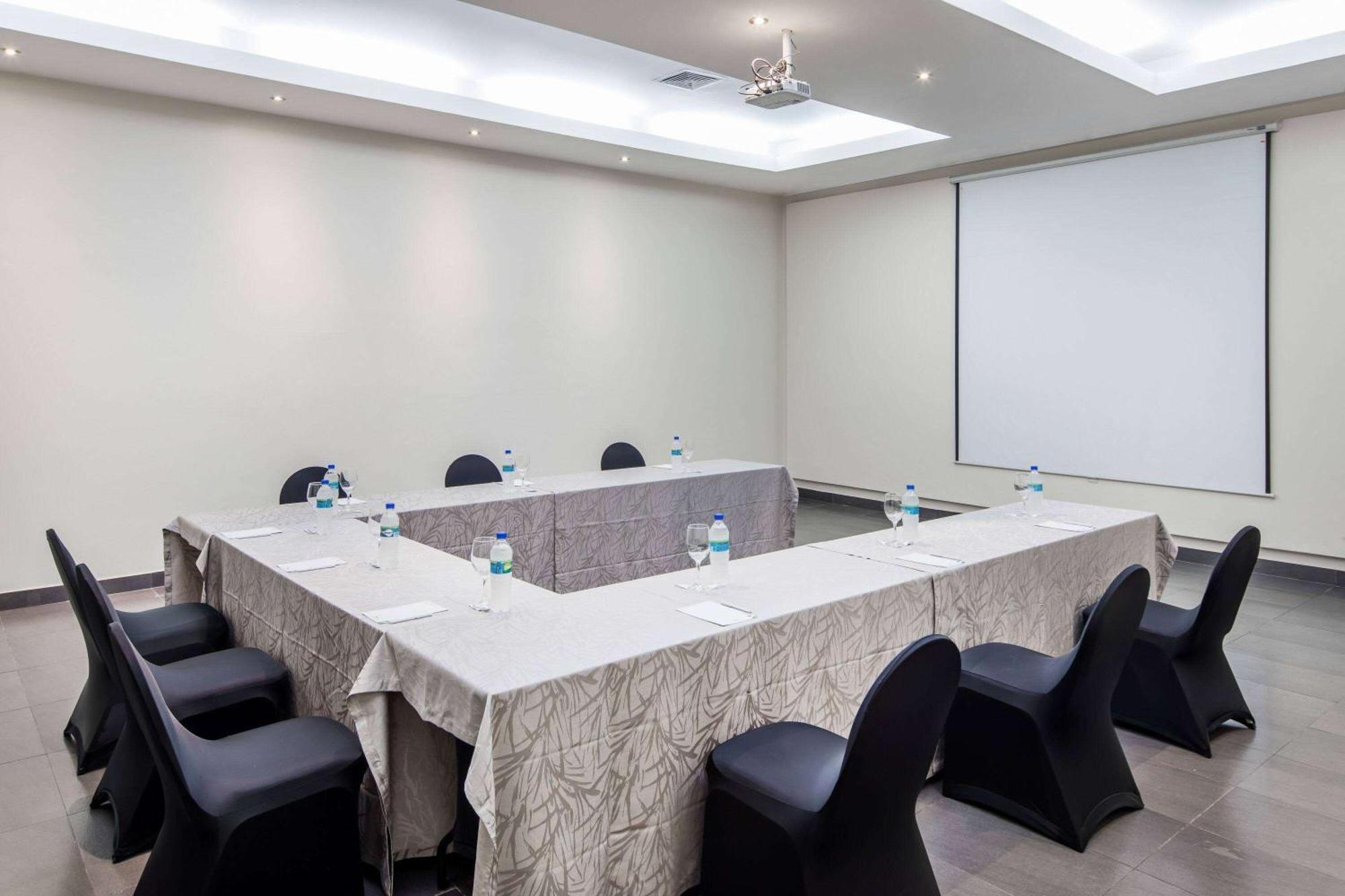 Wyndham Garden Guayaquil Hotell Eksteriør bilde