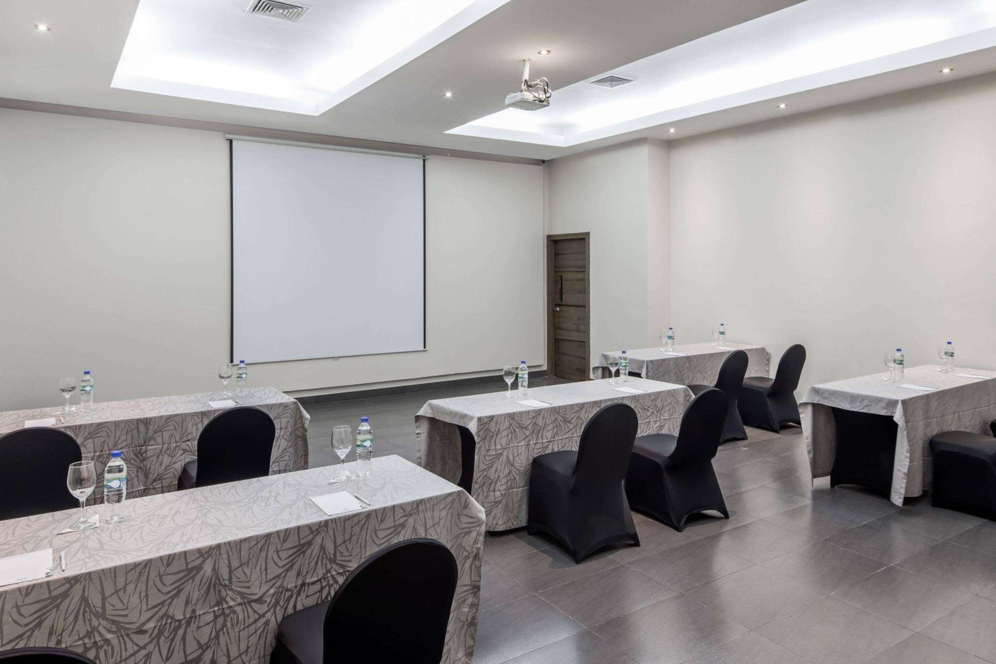 Wyndham Garden Guayaquil Hotell Eksteriør bilde