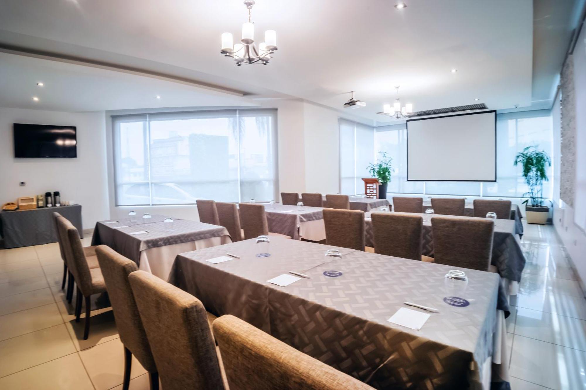 Wyndham Garden Guayaquil Hotell Eksteriør bilde